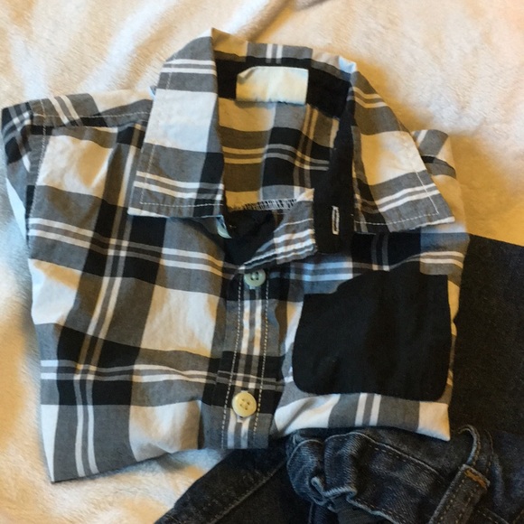 Crazy 8 Other - Gently used black and white shirt